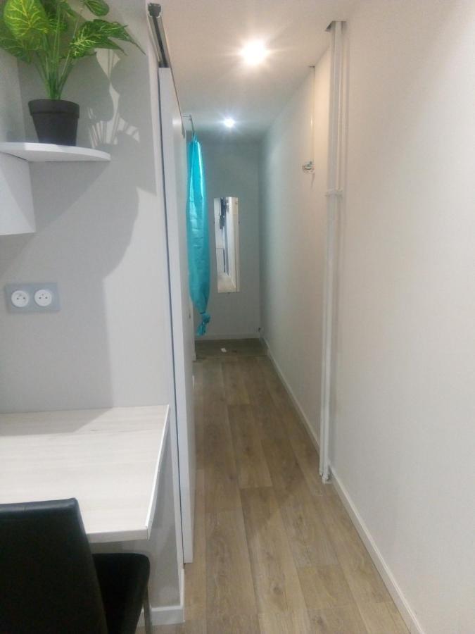 Homestay 28m² Au Pied De La Defense *